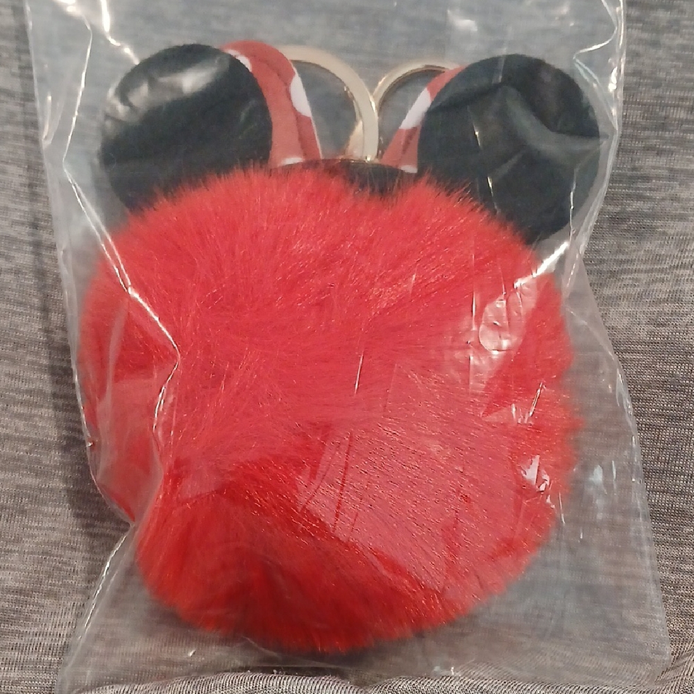 Minnie Mouse Red Pom Pom Keychain - Picture 2 of 3